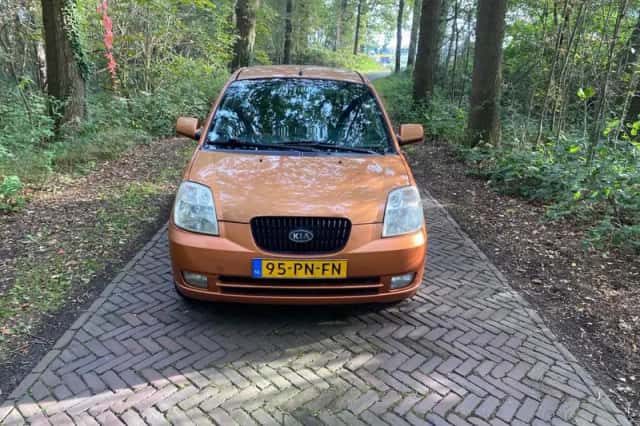 Kia Picanto (2004) thumbnail 1
