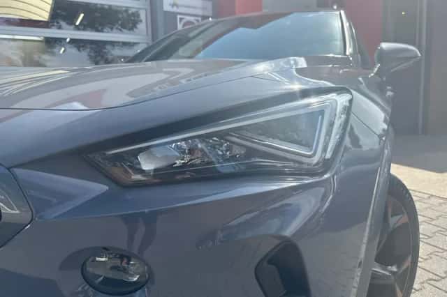 CUPRA Formentor (2022) thumbnail 3