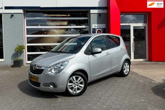 Opel Agila (2011) thumbnail 1