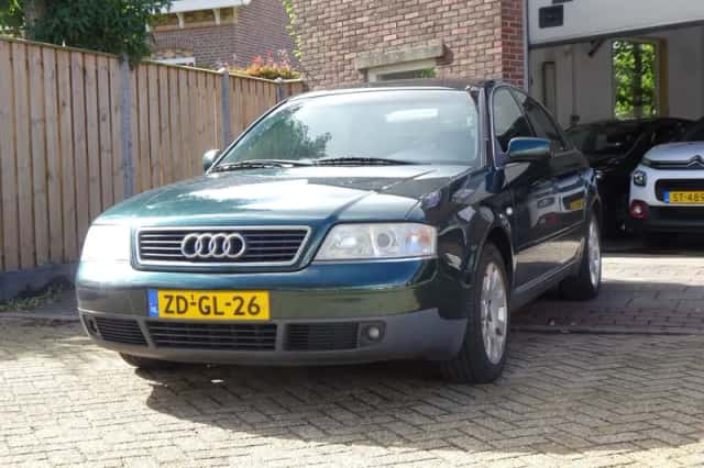 Audi A6 (1999) thumbnail 1