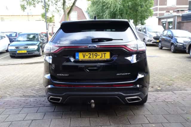 Ford Edge (2017) thumbnail 5
