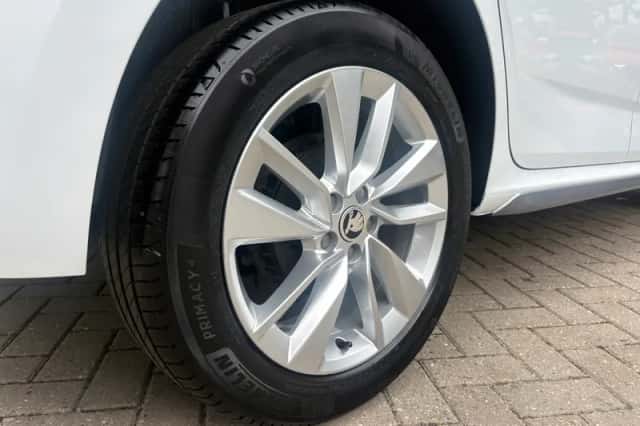 Škoda Kamiq (2020) thumbnail 6