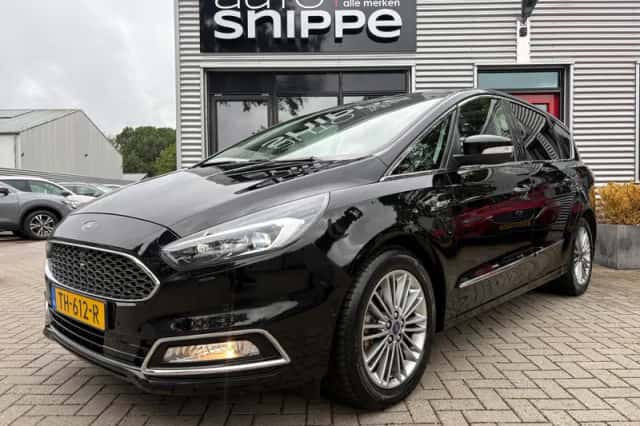 Ford S-Max (2017) thumbnail 1