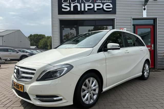 Mercedes-Benz B-Klasse (2013) thumbnail 1