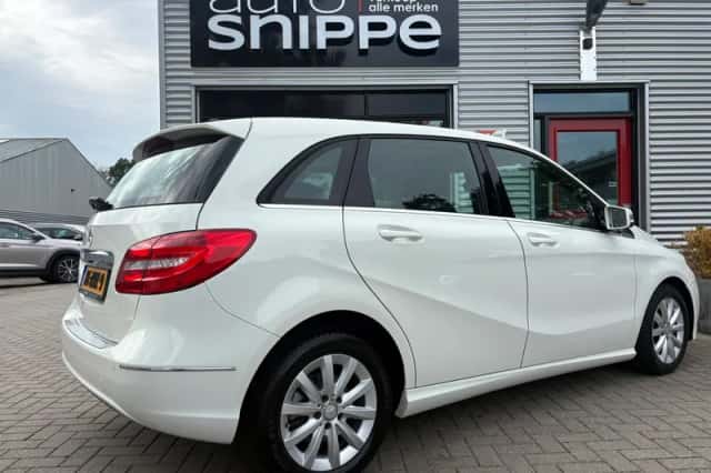 Mercedes-Benz B-Klasse (2013) thumbnail 4