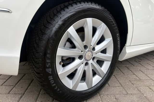 Mercedes-Benz B-Klasse (2013) thumbnail 6
