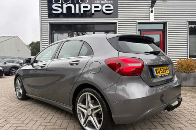 Mercedes-Benz A-Klasse (2016) thumbnail 3