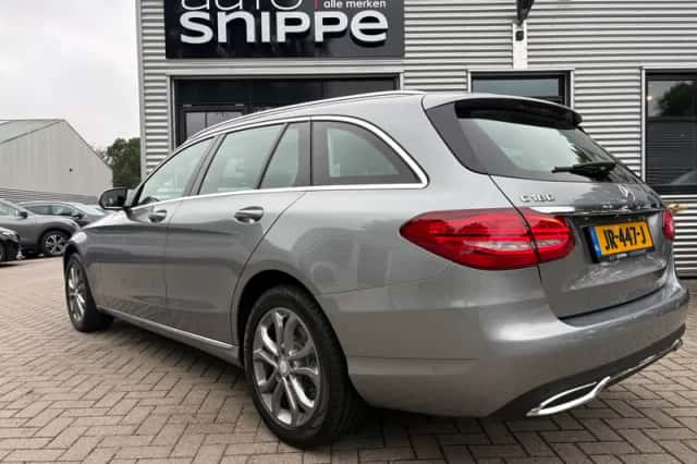 Mercedes-Benz C-Klasse (2016) thumbnail 3