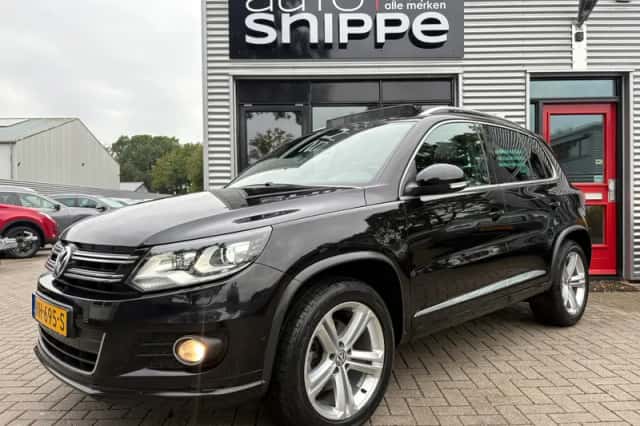 Volkswagen Tiguan (2015) thumbnail 1