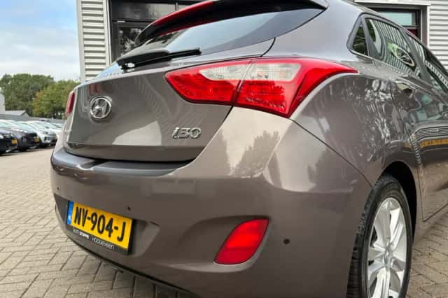 Hyundai i30 (2012) thumbnail 5