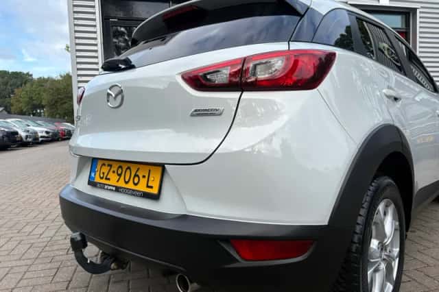 Mazda CX-3 (2015) thumbnail 5