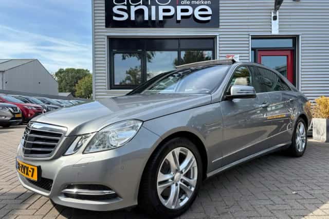 Mercedes-Benz E-Klasse (2013) thumbnail 1