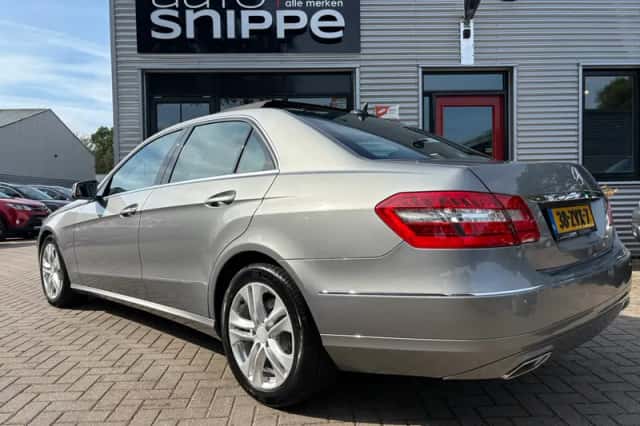 Mercedes-Benz E-Klasse (2013) thumbnail 3