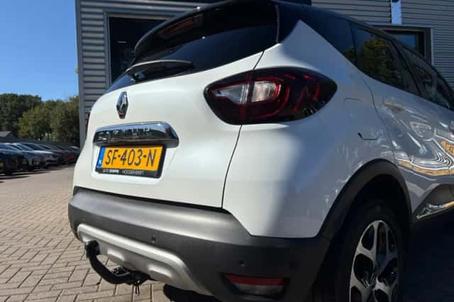 Renault Captur (2018) thumbnail 5