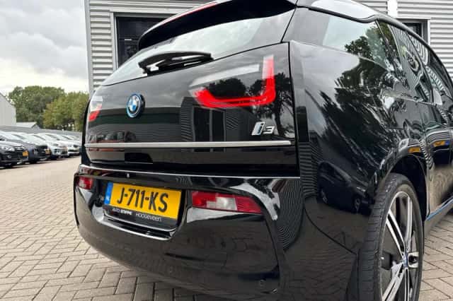 BMW i3 (2020) thumbnail 5
