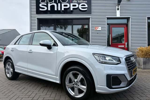 Audi Q2 (2016) thumbnail 2
