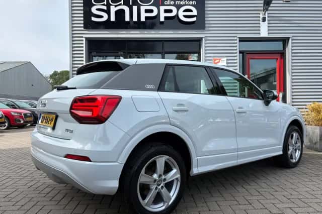 Audi Q2 (2016) thumbnail 4