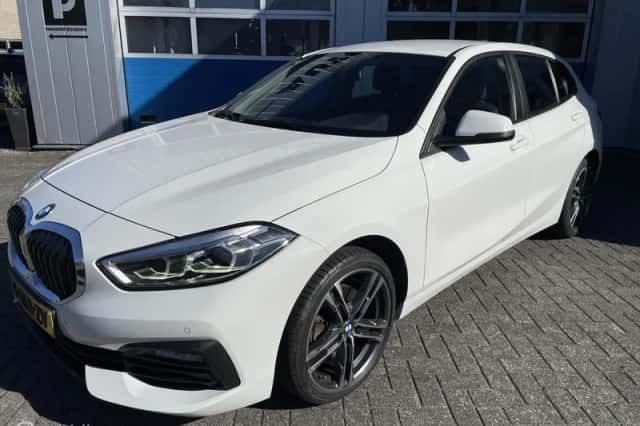 BMW 1-Serie (2023) thumbnail 1
