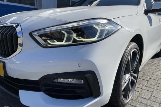 BMW 1-Serie (2023) thumbnail 2