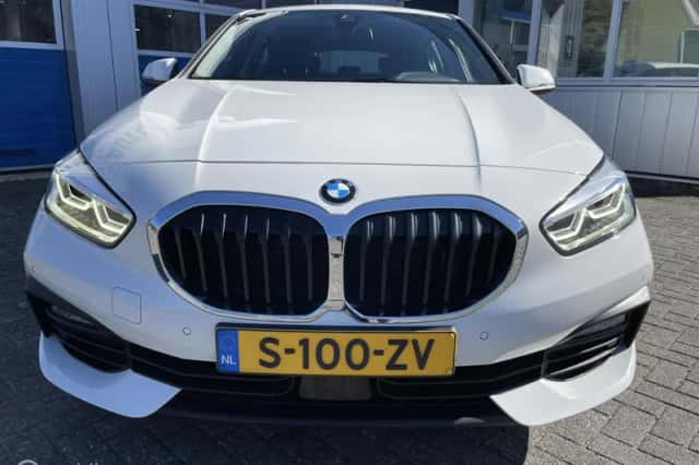 BMW 1-Serie (2023) thumbnail 3