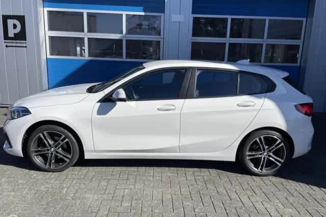 BMW 1-Serie (2023) thumbnail 4