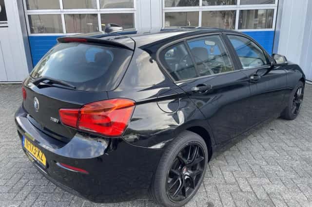 BMW 1-Serie (2015) thumbnail 5