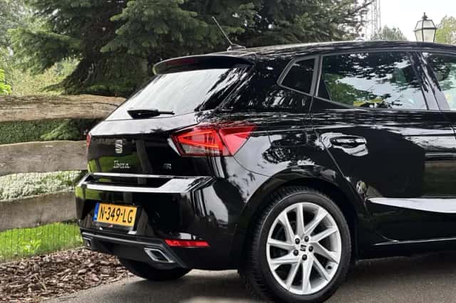 SEAT Ibiza (2021) thumbnail 4