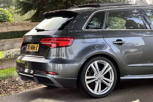 Audi A3 (2019) thumbnail 5