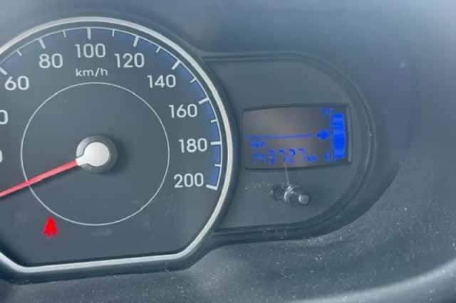 Hyundai i10 (2013) thumbnail 4