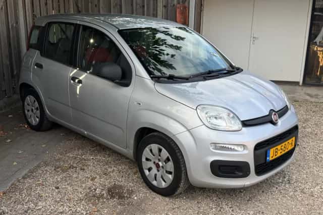 Fiat Panda (2016) thumbnail 4