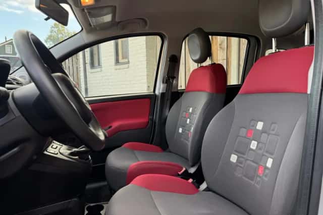 Fiat Panda (2016) thumbnail 5