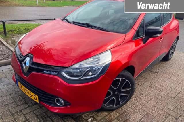 Renault Clio (2016) thumbnail 1