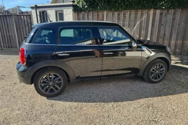 MINI Countryman (2013) thumbnail 2
