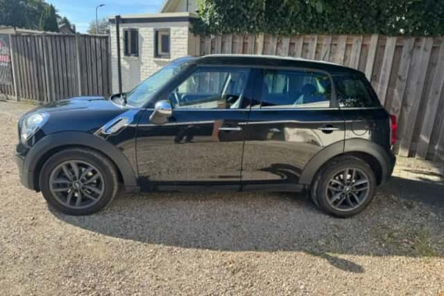 MINI Countryman (2013) thumbnail 4