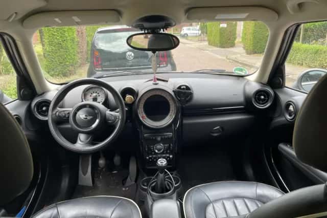 MINI Countryman (2013) thumbnail 6