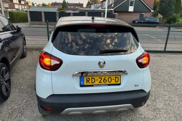 Renault Captur (2017) thumbnail 6