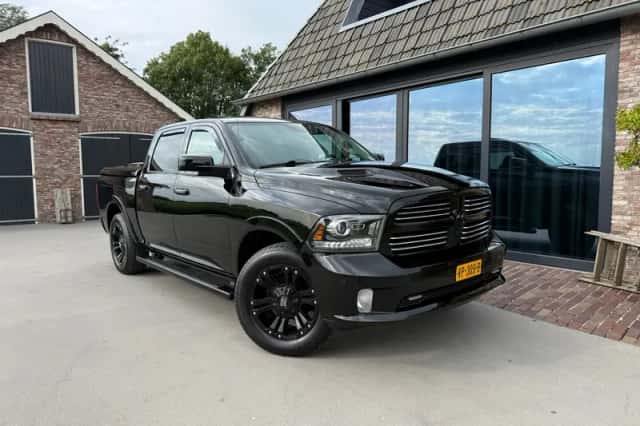 Dodge RAM (2015) thumbnail 1