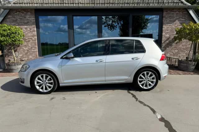 Volkswagen Golf (2013) thumbnail 5
