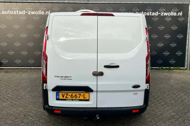 Ford Transit (2016) thumbnail 4