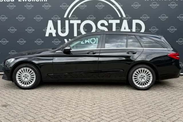 Mercedes-Benz C-Klasse (2017) thumbnail 2
