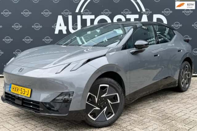 Lynk & Co 02 (2025) thumbnail 1