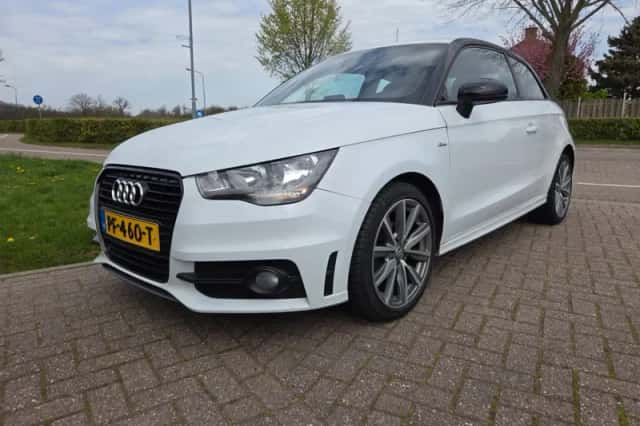 Audi A1 (2014) thumbnail 1