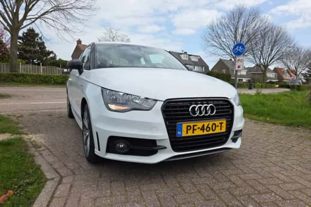 Audi A1 (2014) thumbnail 2