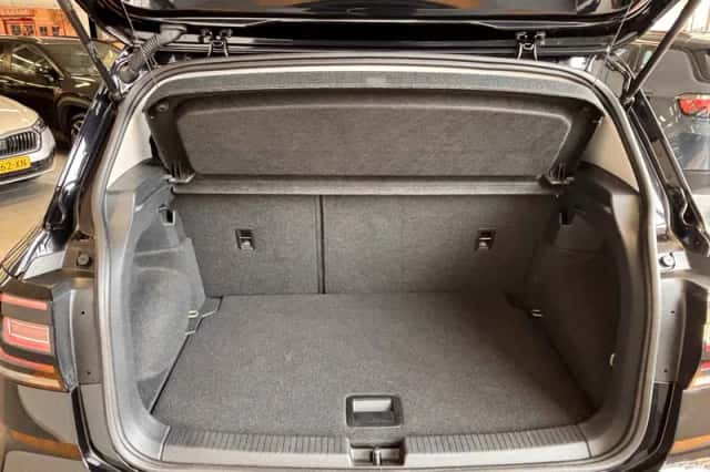 Volkswagen T-Cross (2022) thumbnail 6