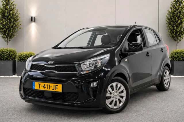 Kia Picanto (2023) thumbnail 1