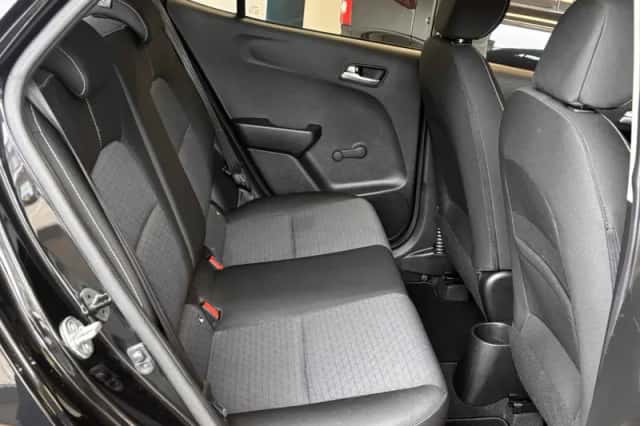 Kia Picanto (2023) thumbnail 6