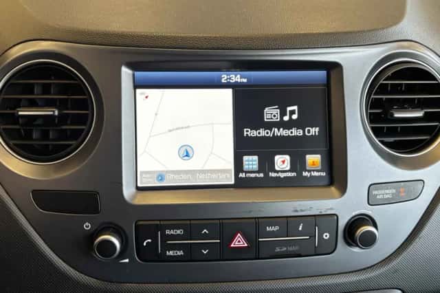Hyundai i10 (2019) thumbnail 4