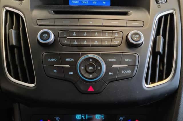 Ford Focus (2018) thumbnail 6