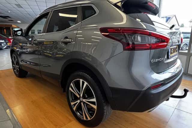 Nissan Qashqai (2018) thumbnail 5
