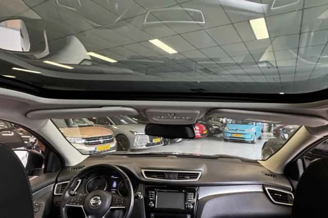 Nissan Qashqai (2018) thumbnail 6